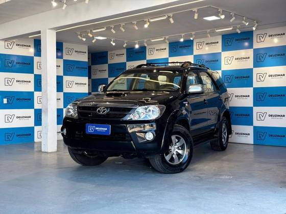 TOYOTA HILUX SW4 3.0 SRV 4X4 16V TURBO INTERCOOLER DIESEL 4P MANUAL